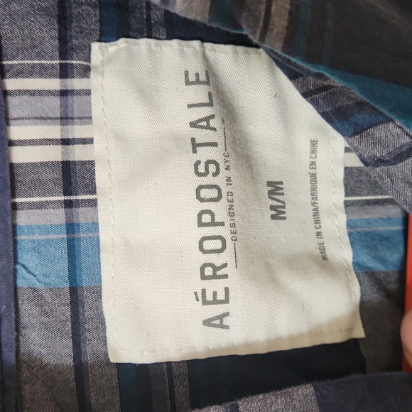Aeropostale Button Down Size Men's Medium - Picture 3 of 5